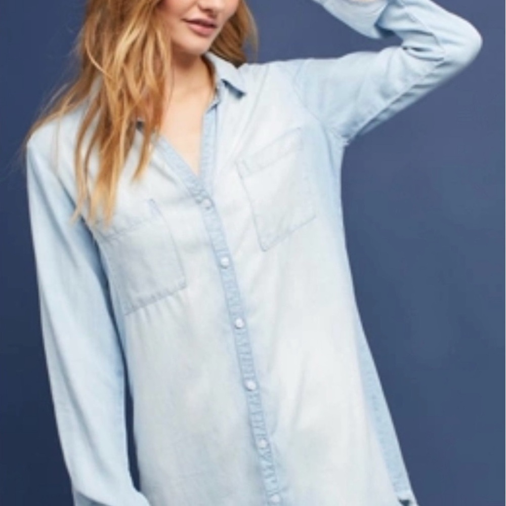 Cloth & Stone Chambray Button Up Shirt Size L